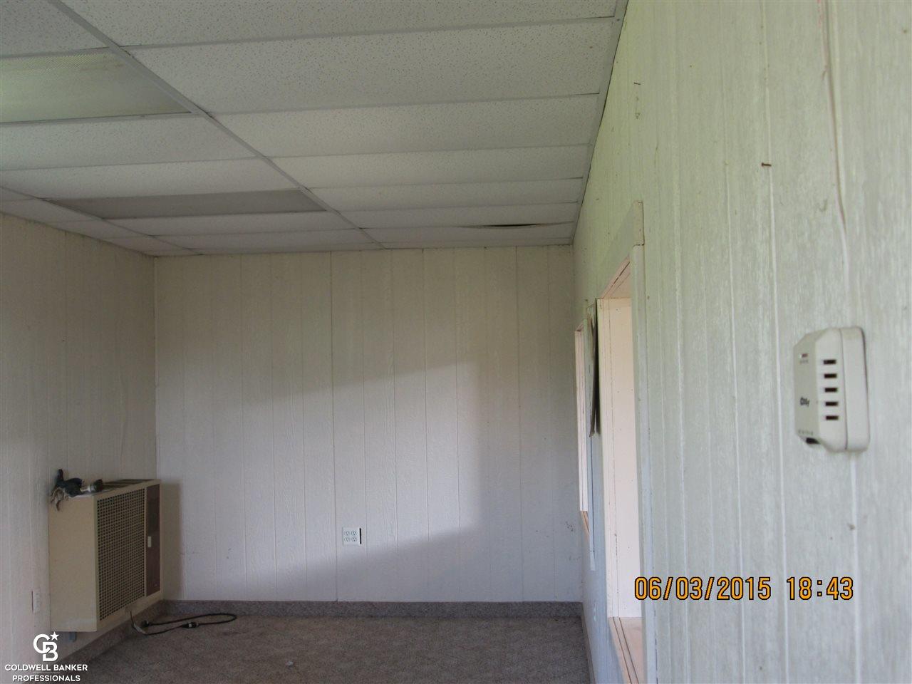 8393 Frith Road Columbus, MI 48063 - Photo 69 of 98 31291431-68.JPG
