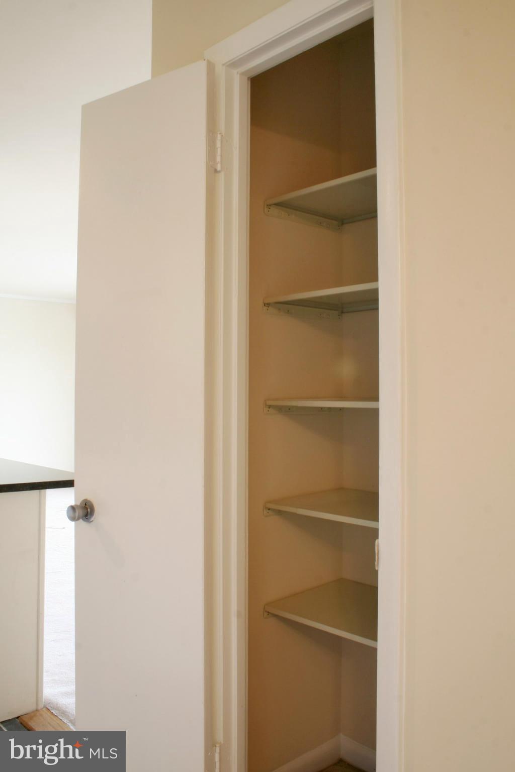 6280 Edsall Road, Unit 403 Alexandria, VA 22312 - Photo 13 of 30 Interior (General)