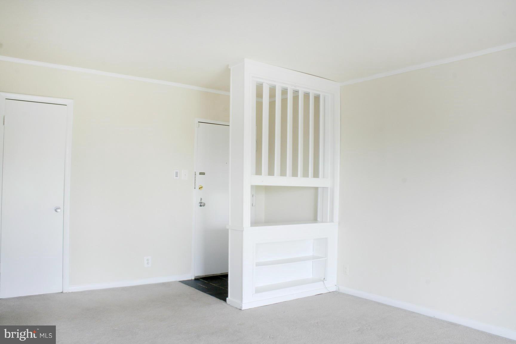 6280 Edsall Road, Unit 403 Alexandria, VA 22312 - Photo 3 of 30 Interior (General)