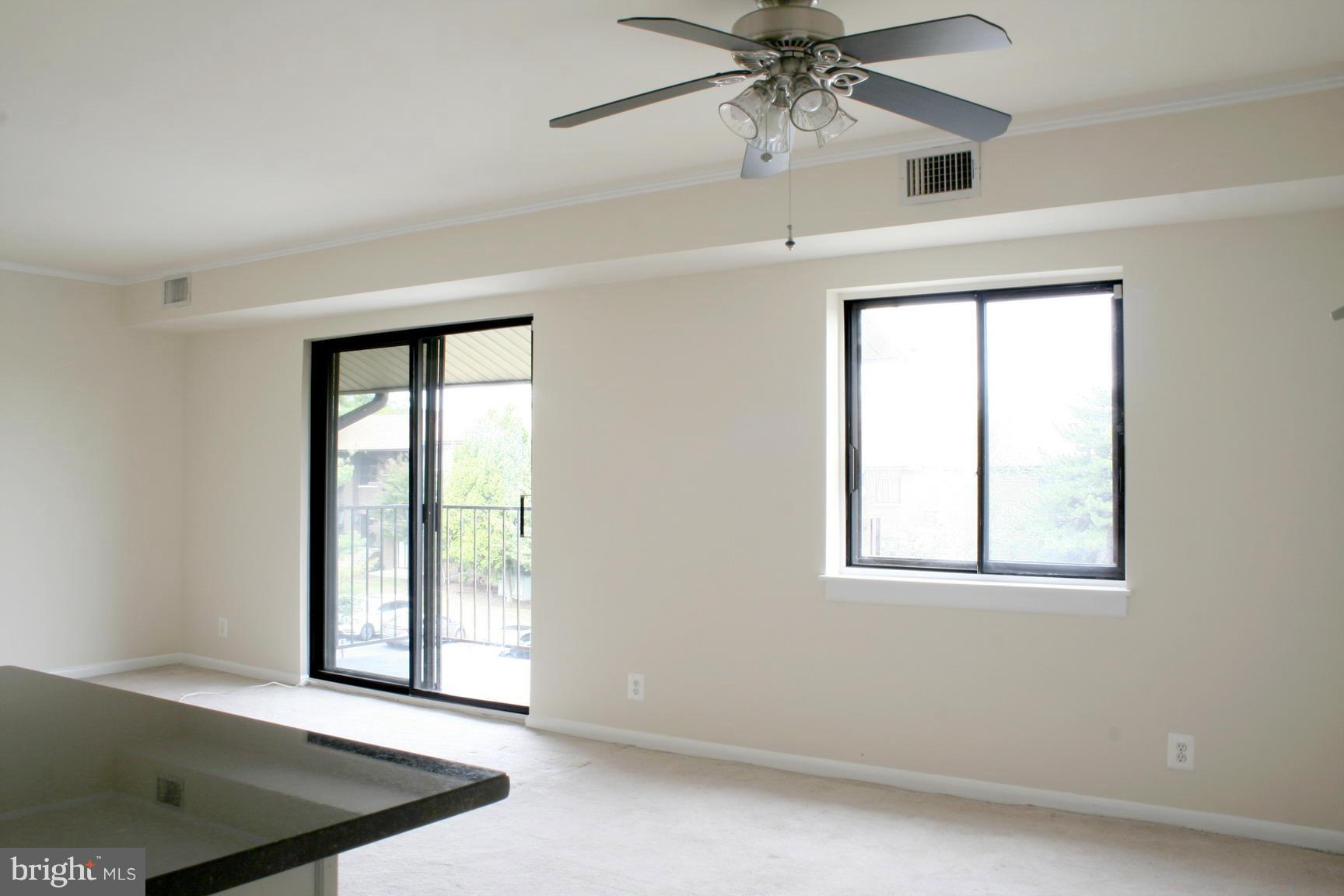 6280 Edsall Road, Unit 403 Alexandria, VA 22312 - Photo 5 of 30 Interior (General)