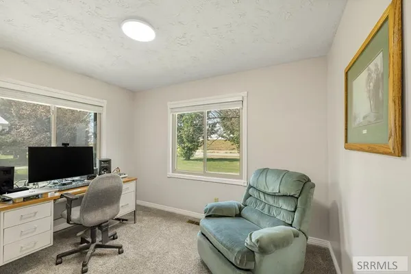 $750,000 | 9898 North 35th West, Idaho Falls, ID 83402
