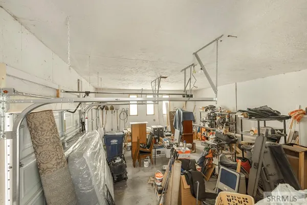 $750,000 | 9898 North 35th West, Idaho Falls, ID 83402