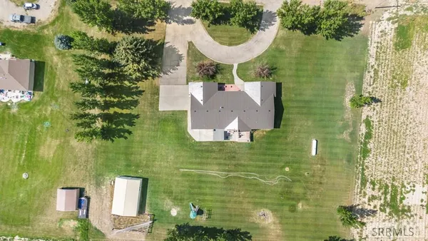 $750,000 | 9898 North 35th West, Idaho Falls, ID 83402