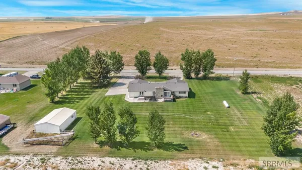 $750,000 | 9898 North 35th West, Idaho Falls, ID 83402
