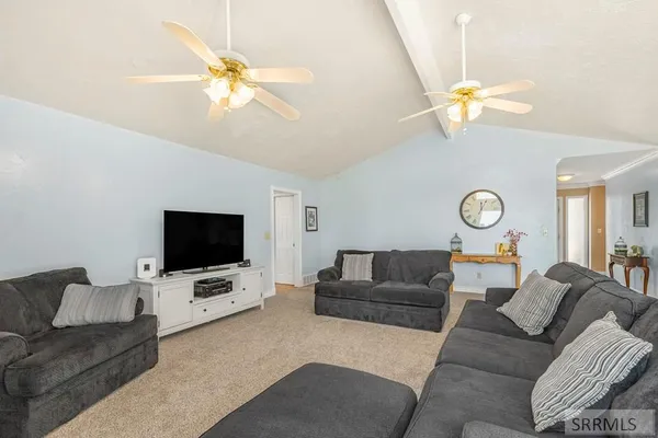 $750,000 | 9898 North 35th West, Idaho Falls, ID 83402