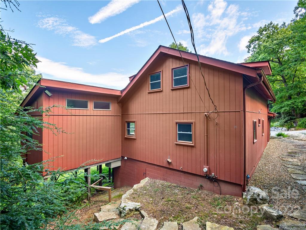 1695 Slick Rock Road Brevard, NC 28712 - Photo 34 of 41 Gallery Image 34