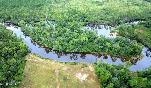 $1,100,000 | 8301 Hwy 57 Vancleave Ms 39565, Vancleave, MS 39565