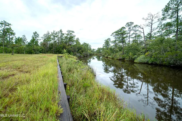 $1,100,000 | 8301 Hwy 57 Vancleave Ms 39565, Vancleave, MS 39565