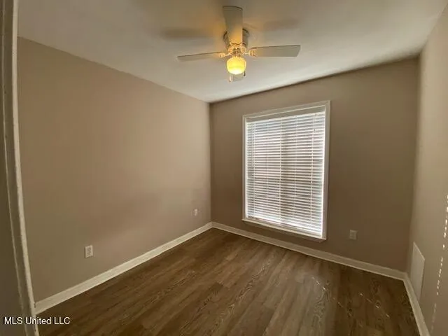 $1,600 | 11537 Bayou Place, Ocean Springs, MS 39564