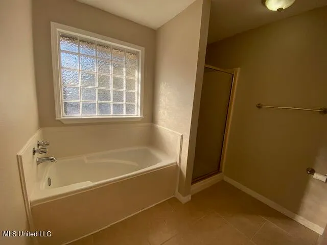 $1,600 | 11537 Bayou Place, Ocean Springs, MS 39564