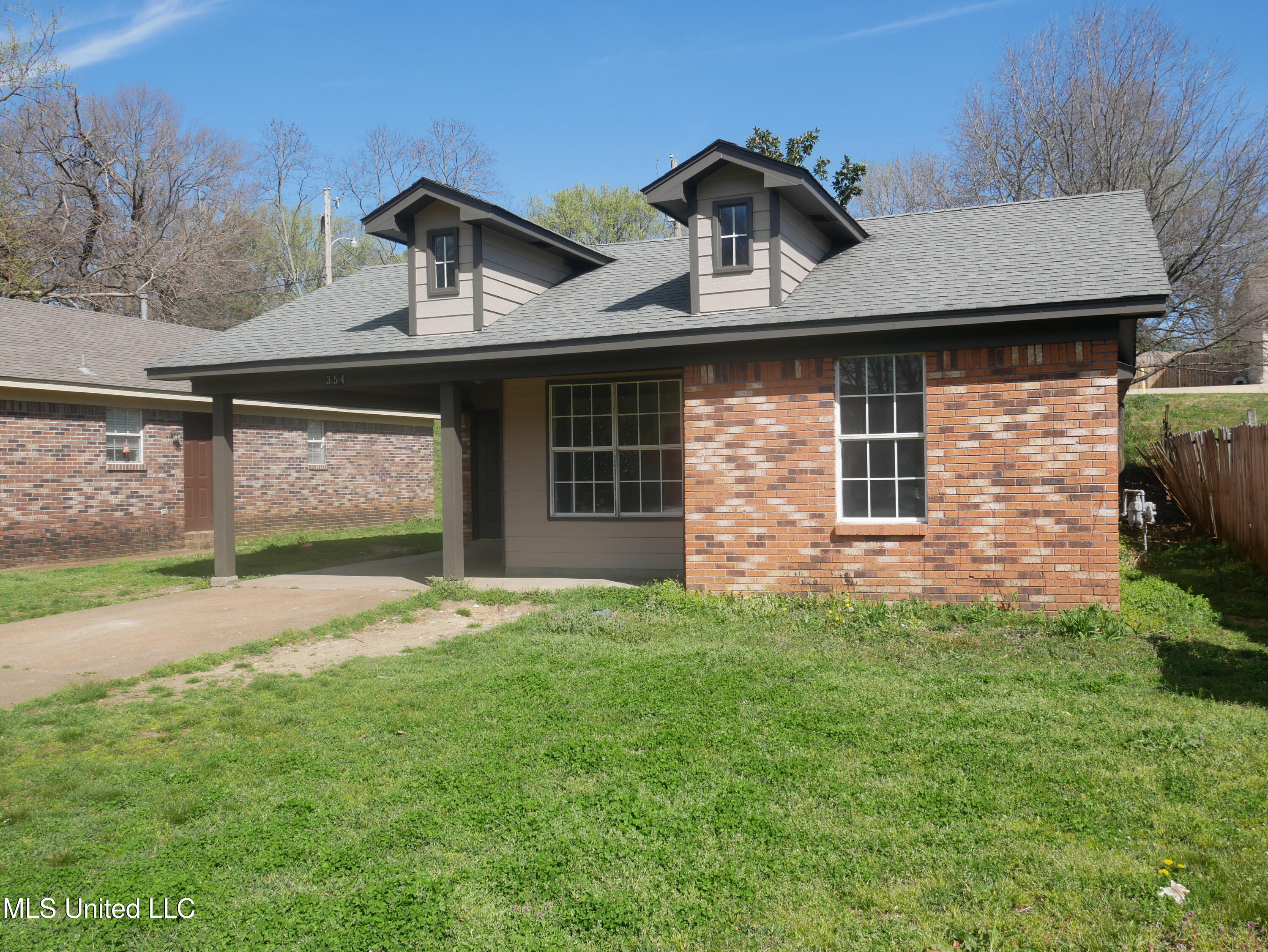 354 Darrell Cove Hernando, MS 38632 - Photo 2 of 14 P1070429