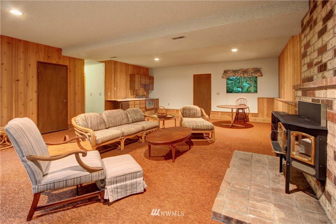19812 Southeast 192nd Street Renton, WA 98058 - Photo 15 of 25