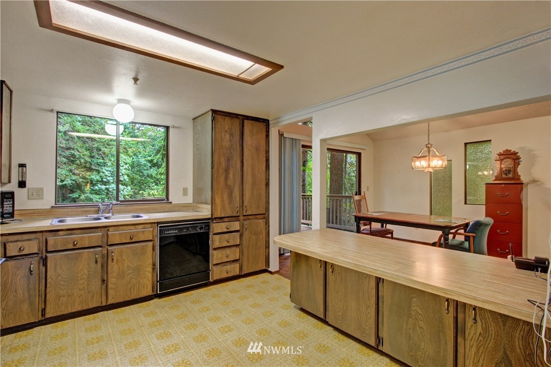 19812 Southeast 192nd Street Renton, WA 98058 - Photo 8 of 25
