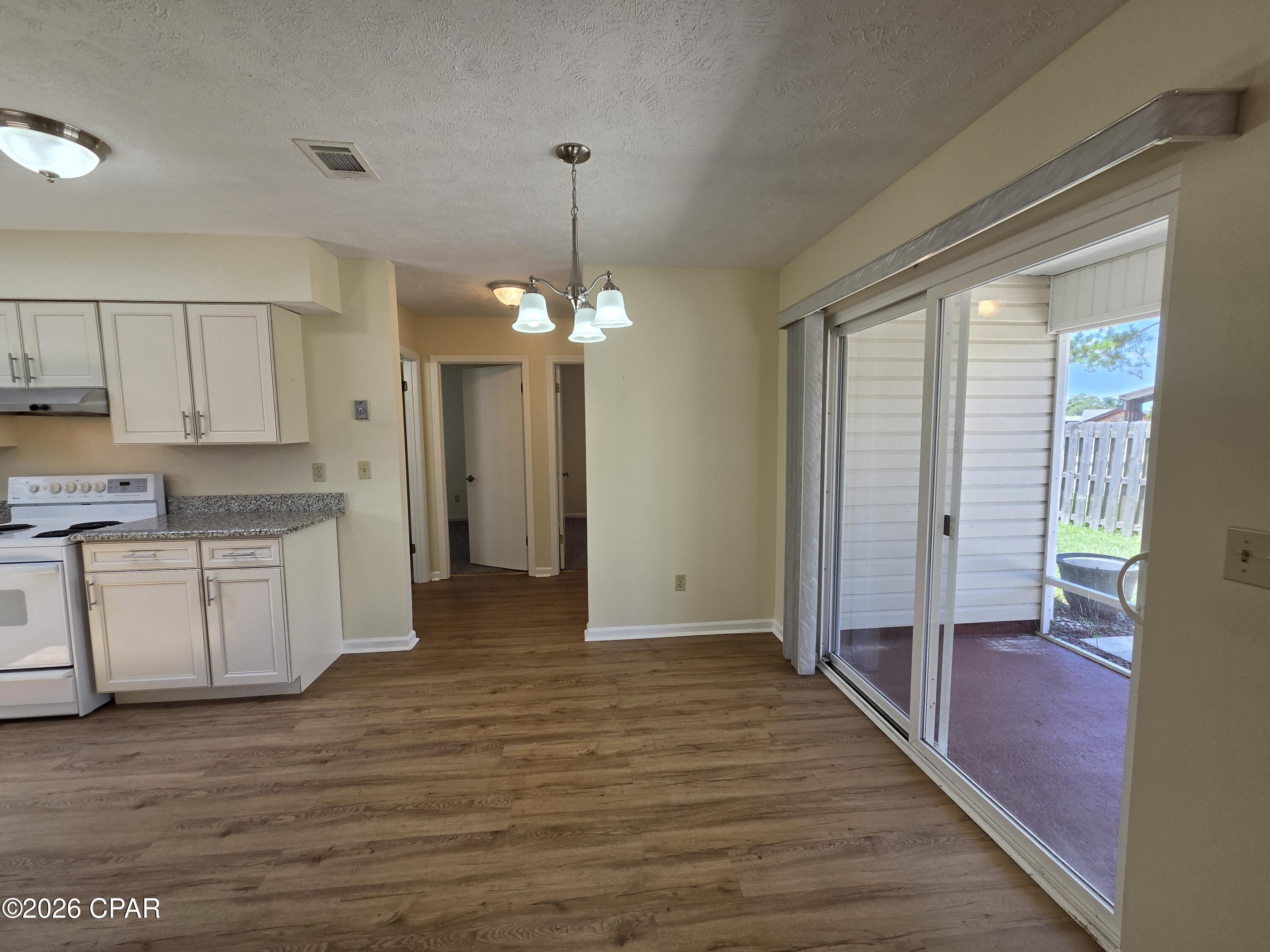 4012 Woodridge Road Panama City, FL 32405 - Photo 10 of 26