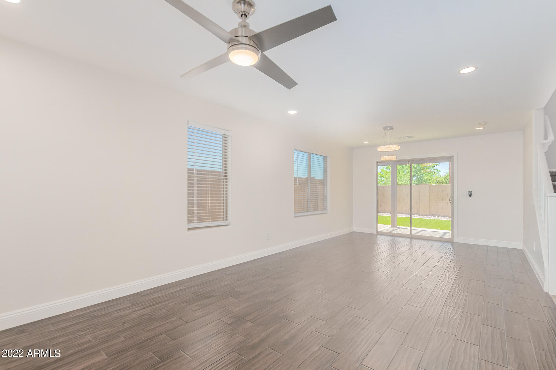 3031 East Harrison Street Gilbert, AZ 85295 - Photo 7 of 29 0007-07-Harrison