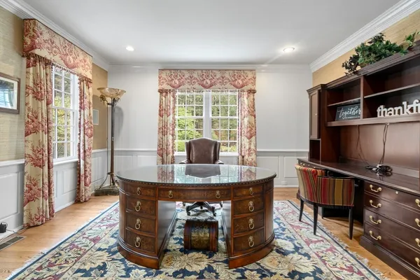 $3,249,500 | 137 Lake Street, Sherborn, MA 01770