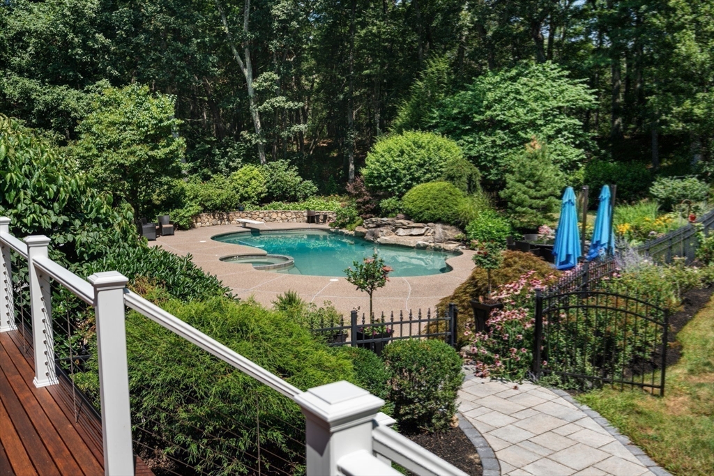 137 Lake Street Sherborn, MA 01770 - Photo 38 of 42