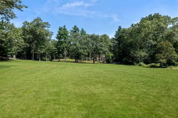 $3,249,500 | 137 Lake Street, Sherborn, MA 01770