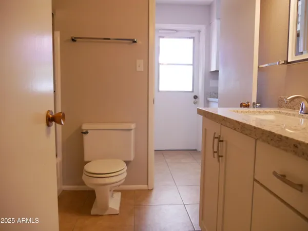 $2,850 | 1719 North Circle Drive, Tempe, AZ 85288