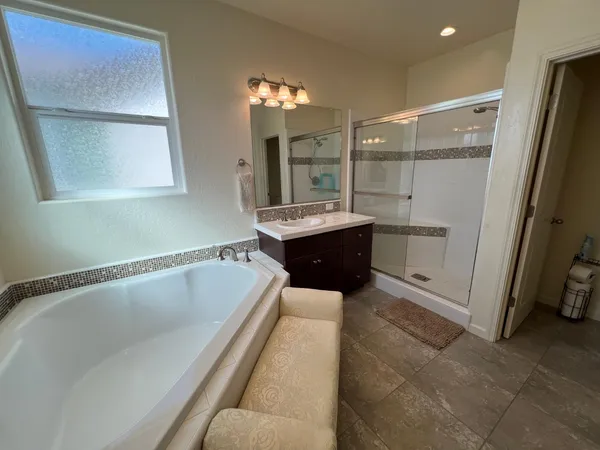 $640,000 | 1100 Corazon Avenue, Clovis, CA 93619