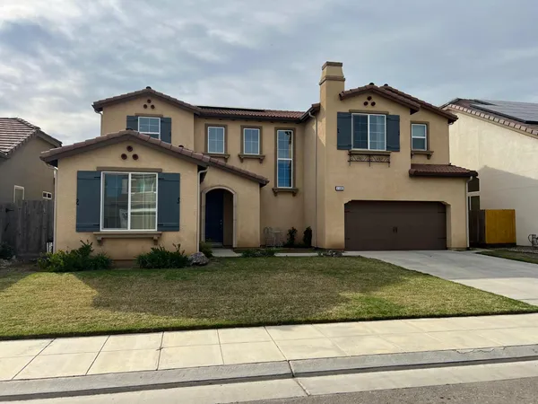 $640,000 | 1100 Corazon Avenue, Clovis, CA 93619