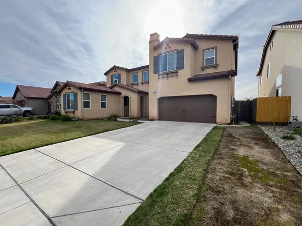 $640,000 | 1100 Corazon Avenue, Clovis, CA 93619