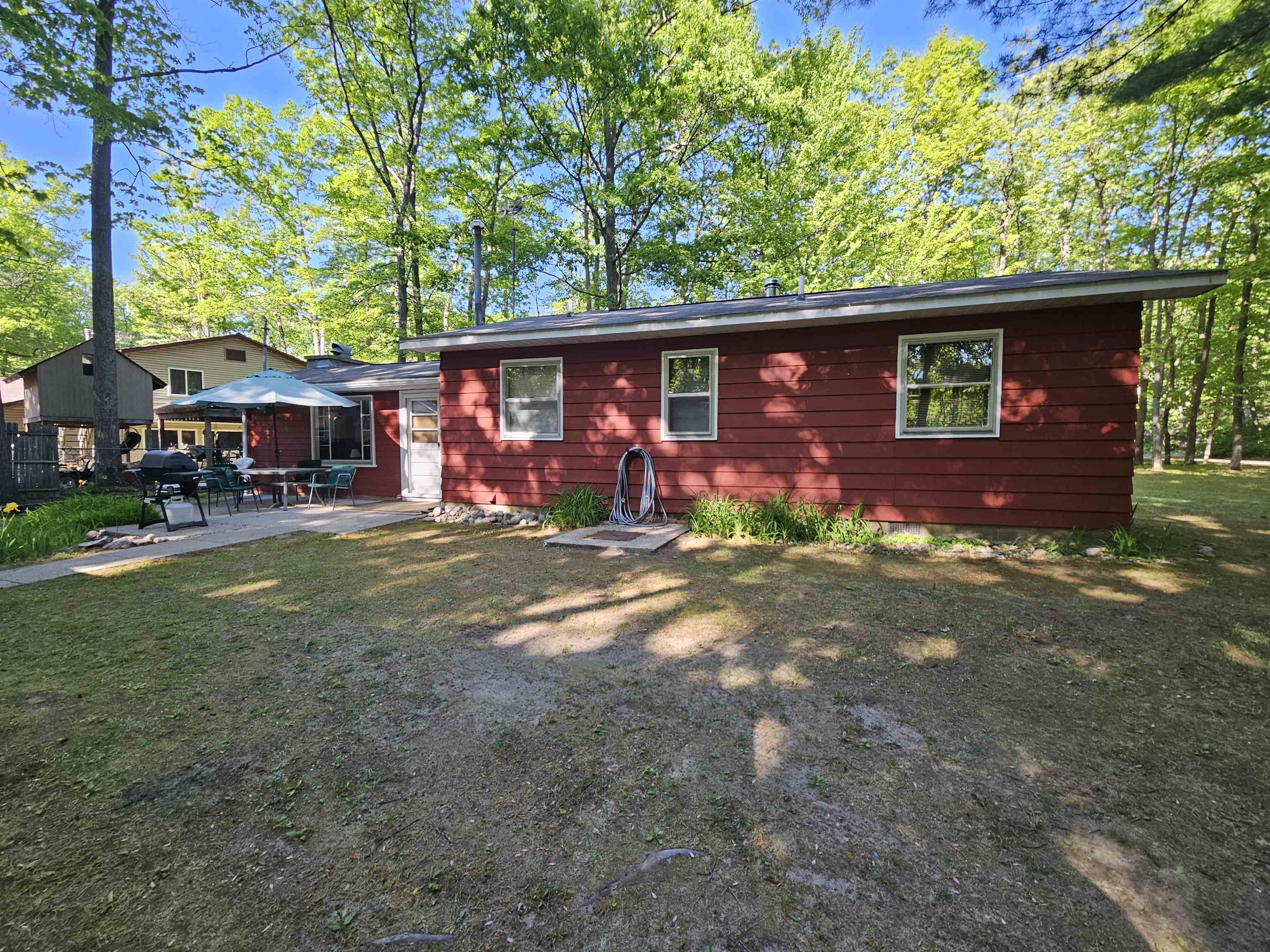 515 Coleman Street Harrison, MI 48625 - Photo 15 of 15
