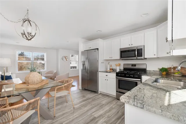 $500,000 | 12 Mariner Way, Newport, RI 02842