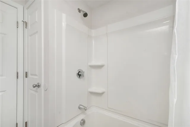 $500,000 | 12 Mariner Way, Newport, RI 02842