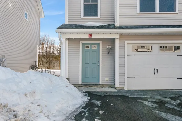 $500,000 | 12 Mariner Way, Newport, RI 02842