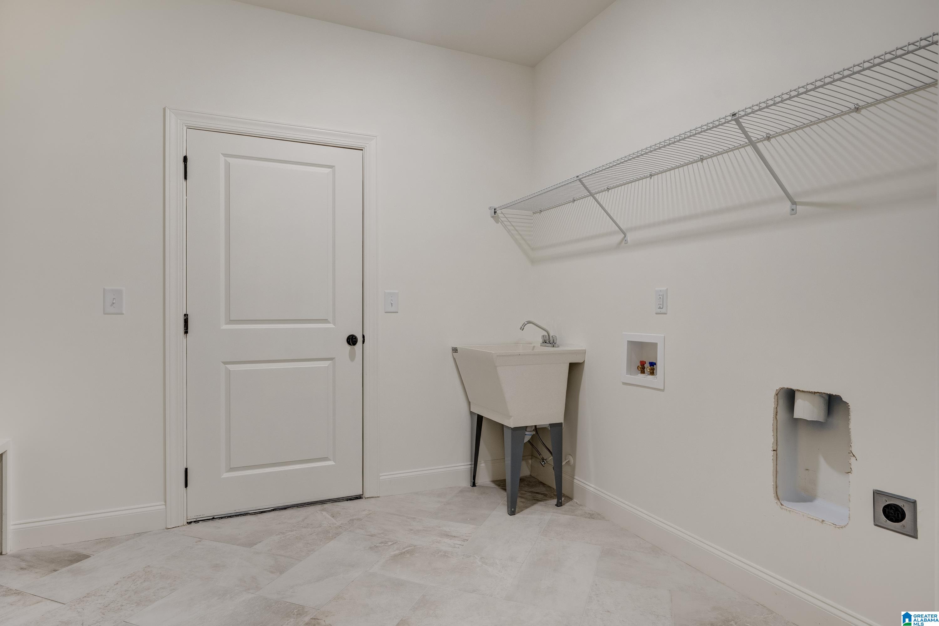 329 Kinross Circle Pelham, AL 35124 - Photo 39 of 44
