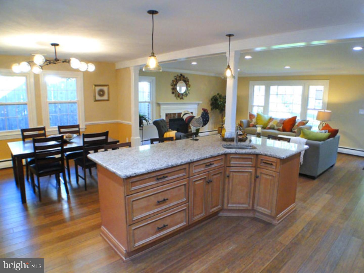 62 Arlington Road Devon, PA 19333 - Photo 9 of 25 Kitchen