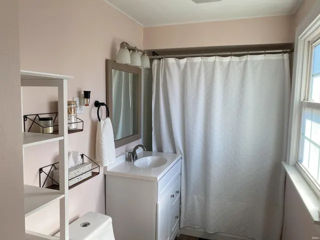 $125,000 | 424 East South Street, Winchester, IN 47394