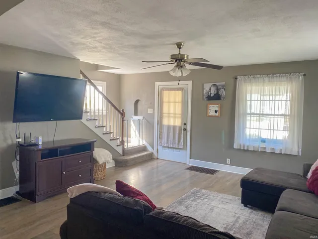 $125,000 | 424 East South Street, Winchester, IN 47394