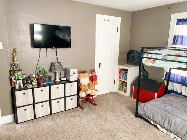 $125,000 | 424 East South Street, Winchester, IN 47394