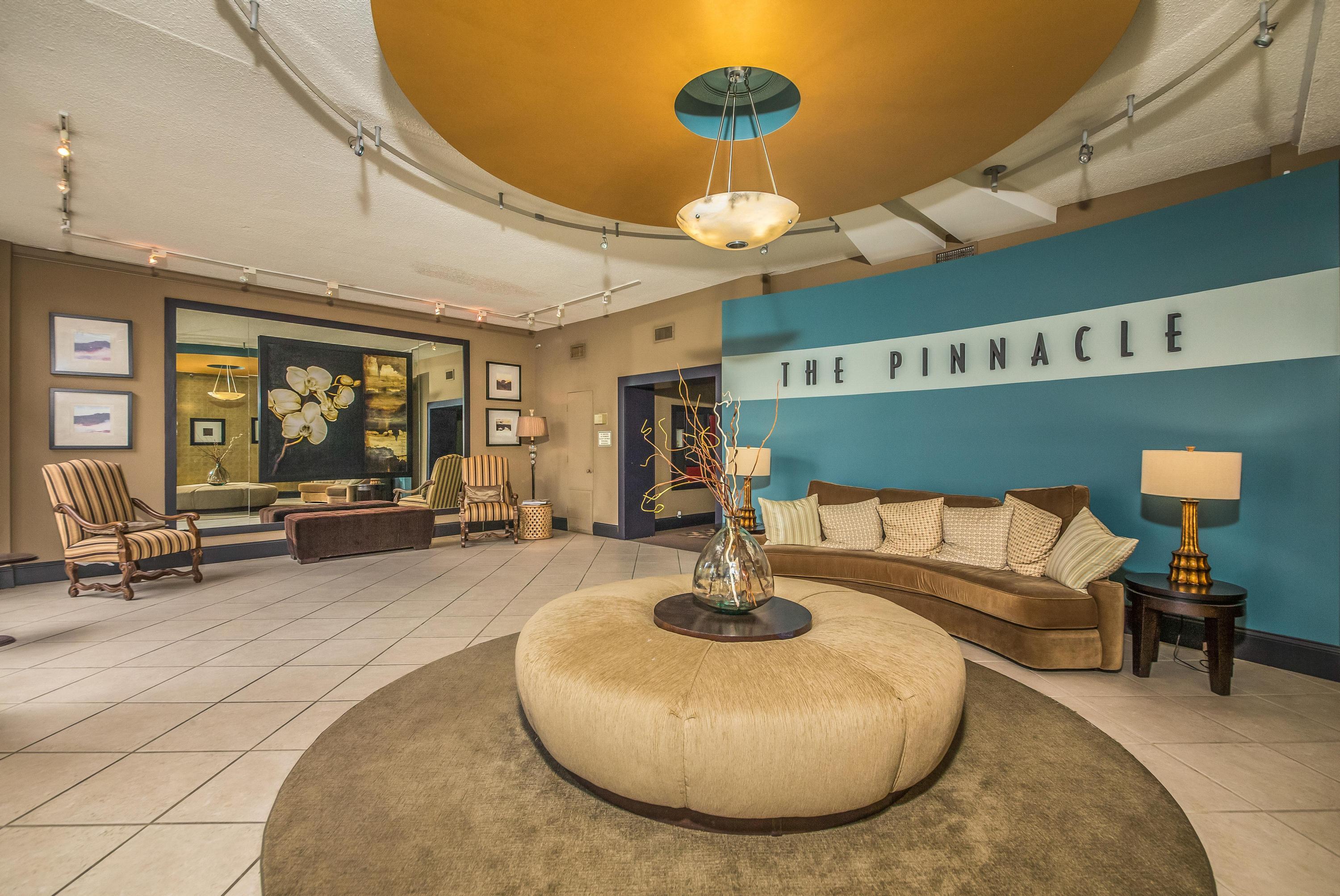 1131 Stringers Ridge Road, Unit 2A Chattanooga, TN 37405 - Photo 23 of 35 Lobby