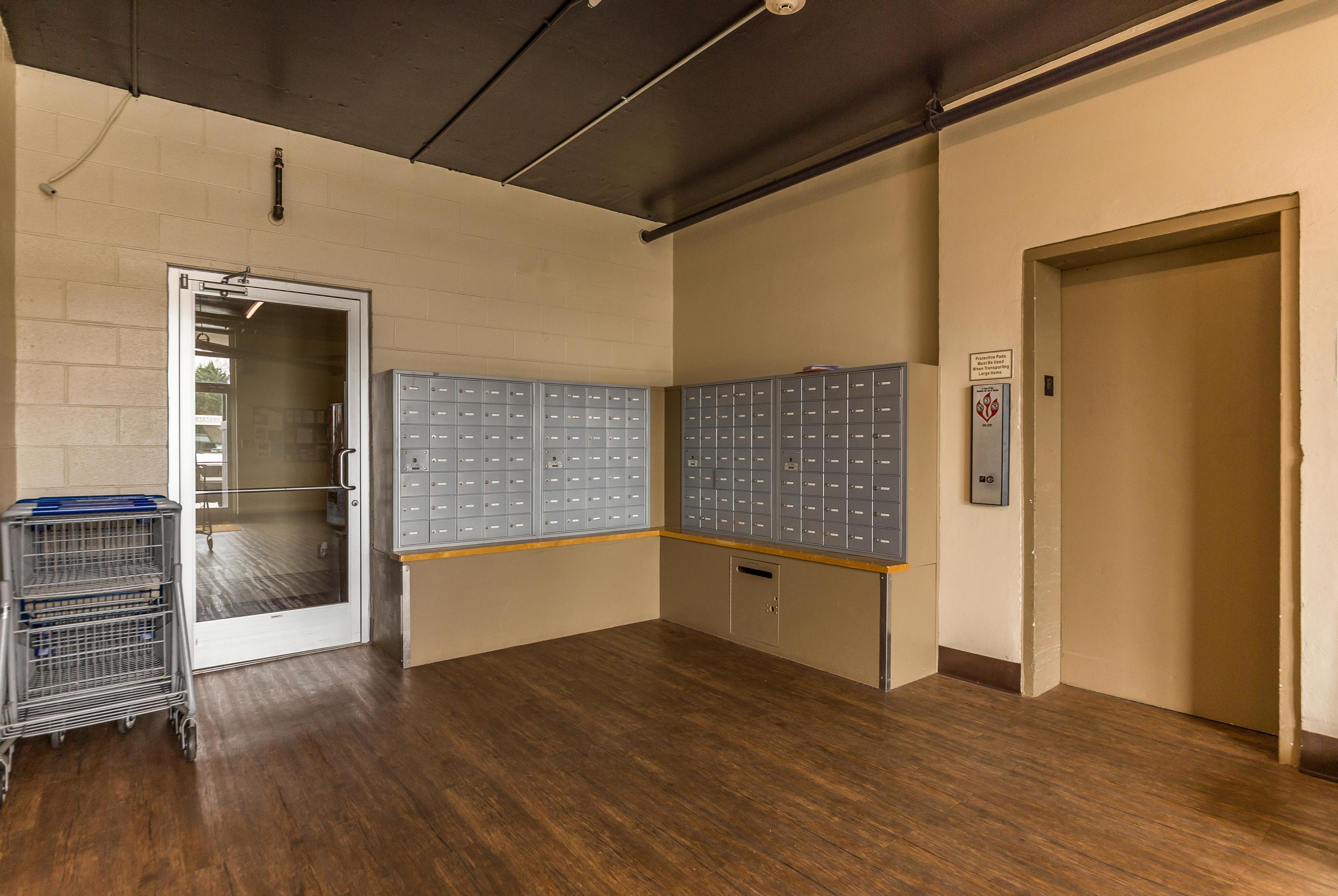 1131 Stringers Ridge Road, Unit 2A Chattanooga, TN 37405 - Photo 29 of 35 Mail Room