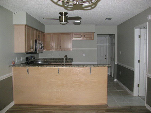155 Pennbrooke Loop Foley, AL 36535 - Photo 11 of 32 Kitchen View