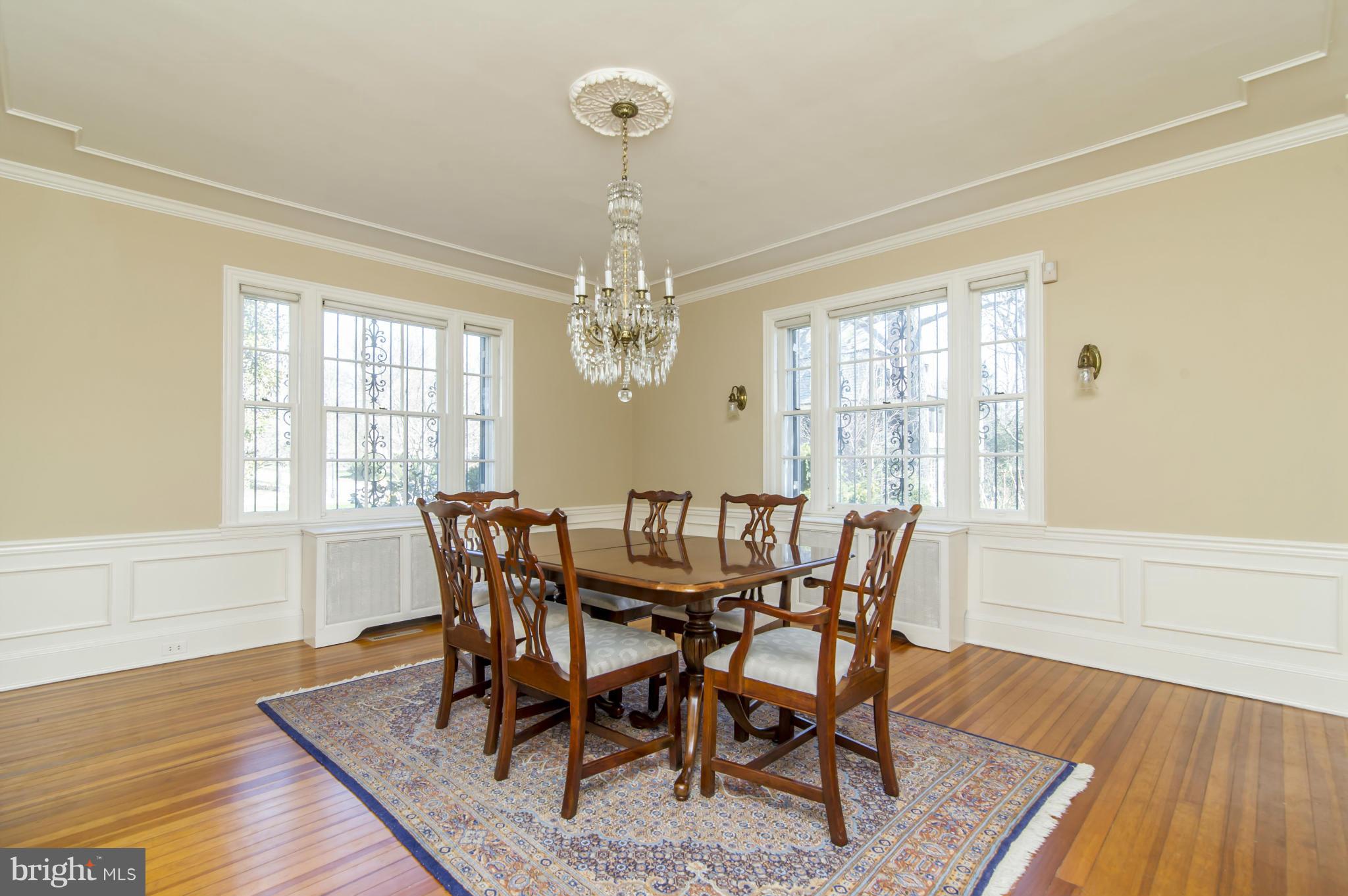 100 Millbrook Road Baltimore, MD 21218 - Photo 10 of 28 Dining Room