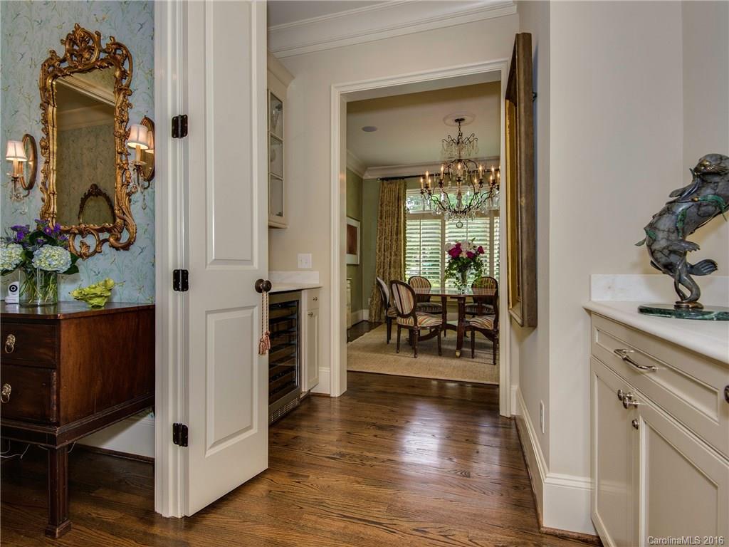 1914 Providence Road, Unit B Charlotte, NC 28211 - Photo 5 of 24 Gallery Image 5
