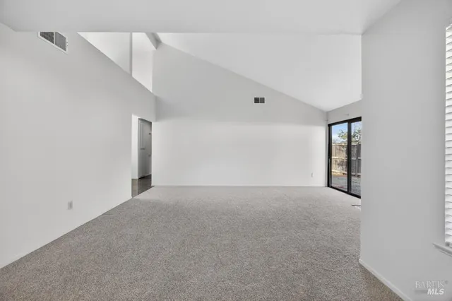 $435,000 | 1330 Blackberry Court, Dixon, CA 95620