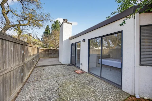 $435,000 | 1330 Blackberry Court, Dixon, CA 95620