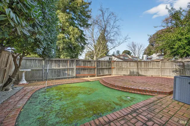 $435,000 | 1330 Blackberry Court, Dixon, CA 95620