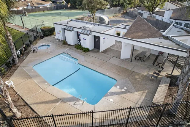 $435,000 | 1330 Blackberry Court, Dixon, CA 95620