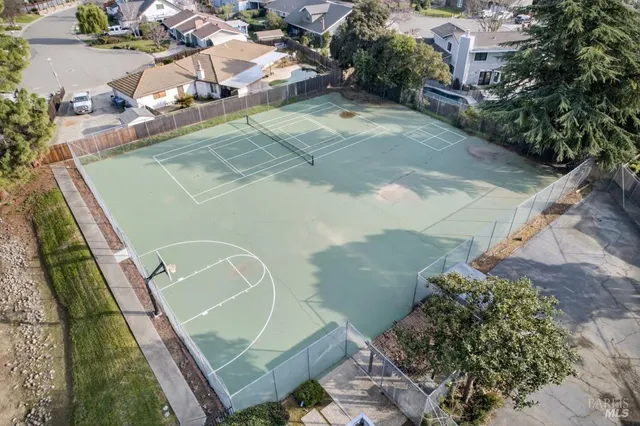 $435,000 | 1330 Blackberry Court, Dixon, CA 95620