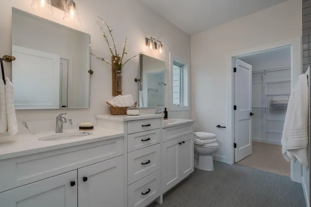 $765,000 | 2132 Deerwood Drive, North Mankato, MN 56003