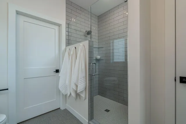 $765,000 | 2132 Deerwood Drive, North Mankato, MN 56003