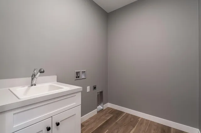 $765,000 | 2132 Deerwood Drive, North Mankato, MN 56003