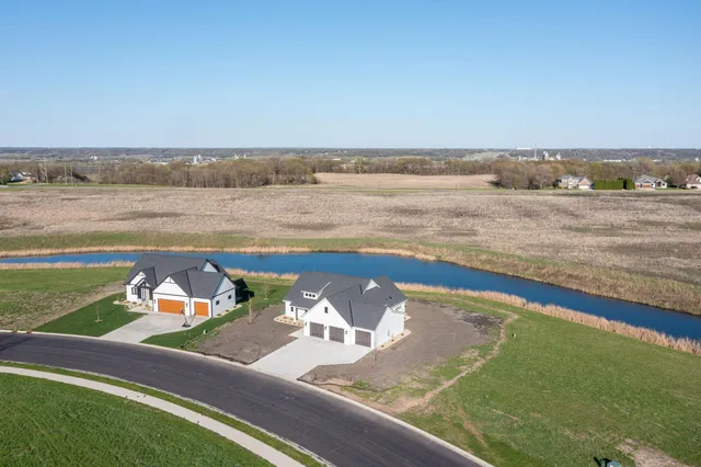 $765,000 | 2132 Deerwood Drive, North Mankato, MN 56003