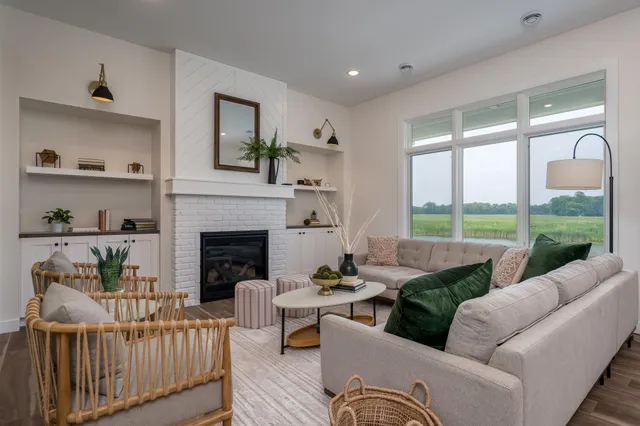 $765,000 | 2132 Deerwood Drive, North Mankato, MN 56003